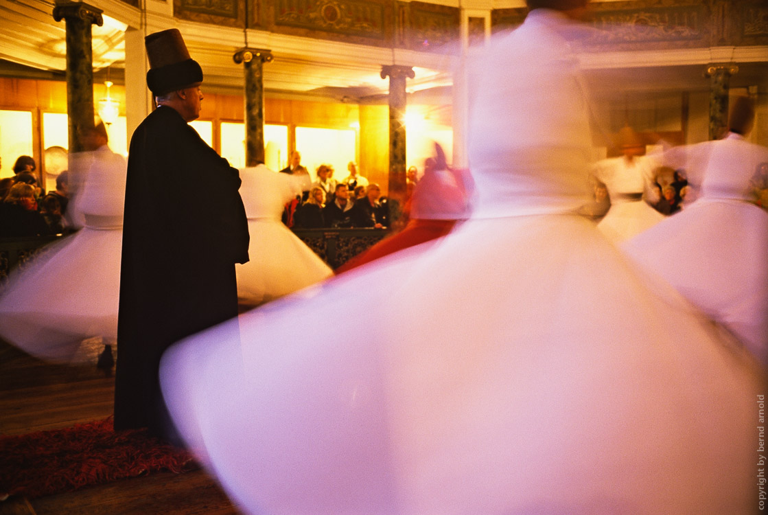 whirling dervishes in Istanbul