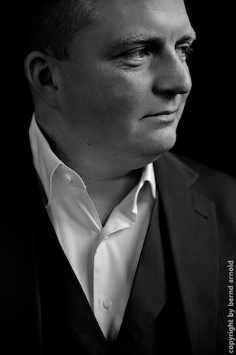 Portrait Jörg Thadeusz Fernsehmoderator