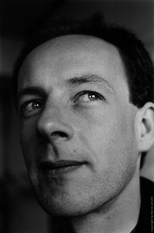Fotografisches Portrait des Moderators Friedrich Küppersbusch in Köln 1990