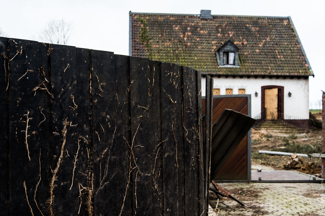 Fotografien Wild West – Szenerien des Verlassens in Garzweiler – leerstehende Villa