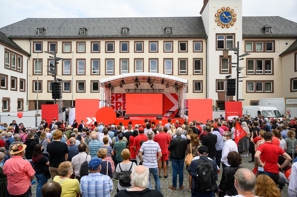 Digitale Fotomontage des Bundestagswahlkampfes 2021 – Olaf Scholz in Worms