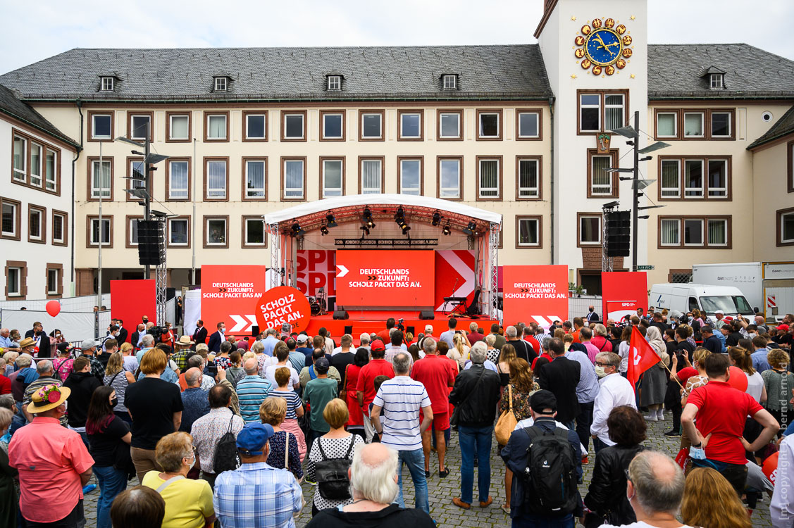 Digitale Fotomontage des Bundestagswahlkampfes 2021 – Olaf Scholz in Worms