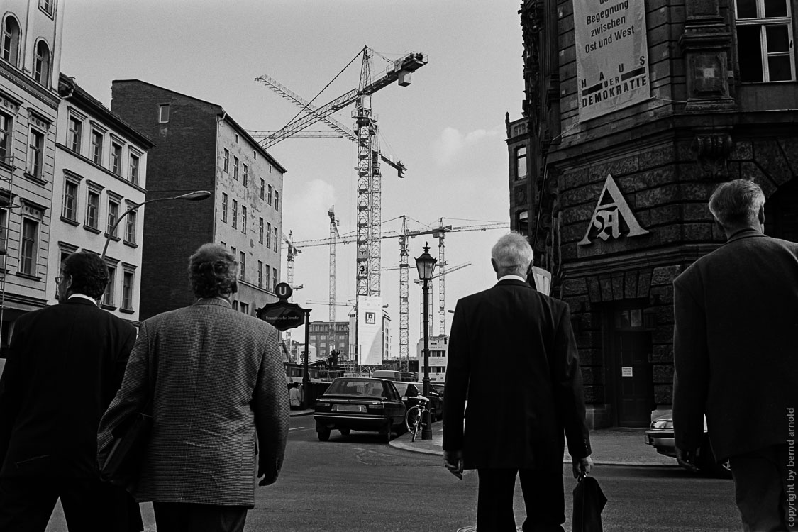 Dokumentarfotografie – Baustellen und Kräne in Berlin Stadtportrait