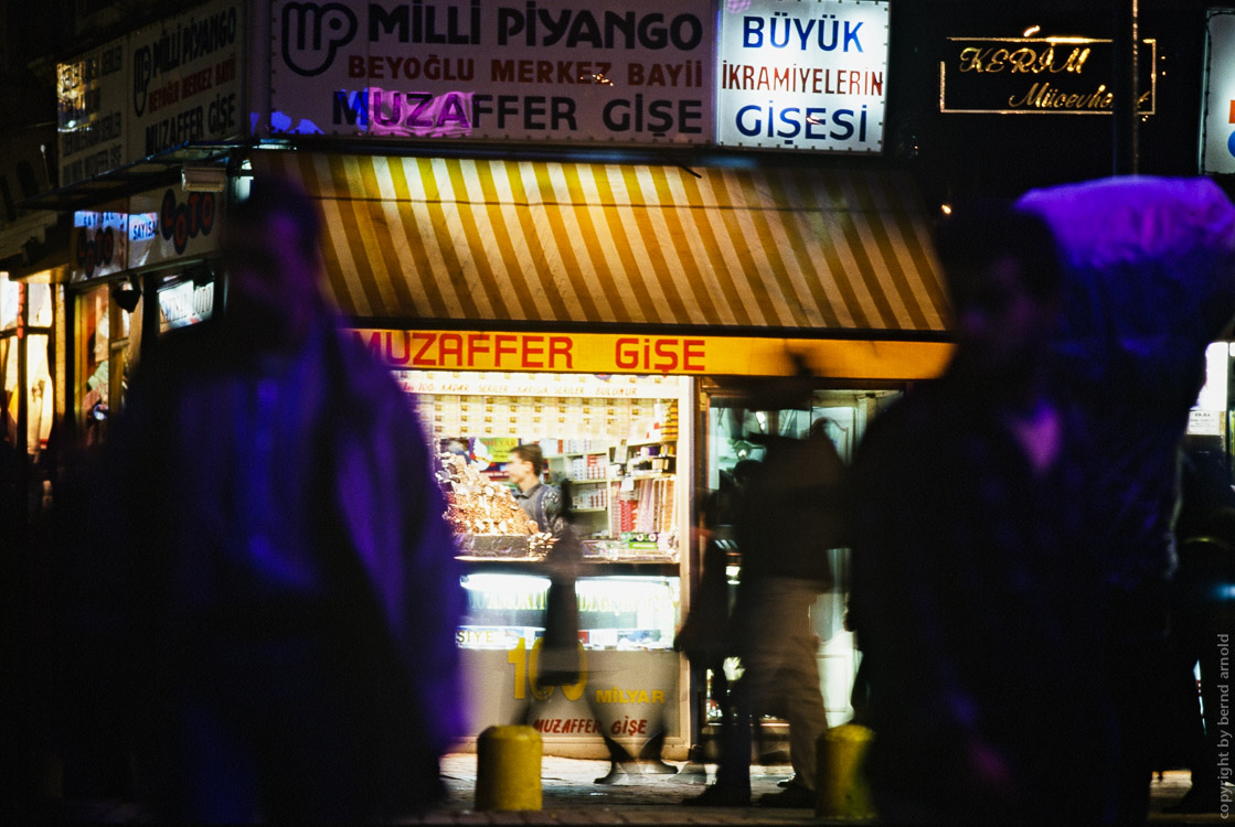 Istanbul Beyoglu Istiklal Streetphotography