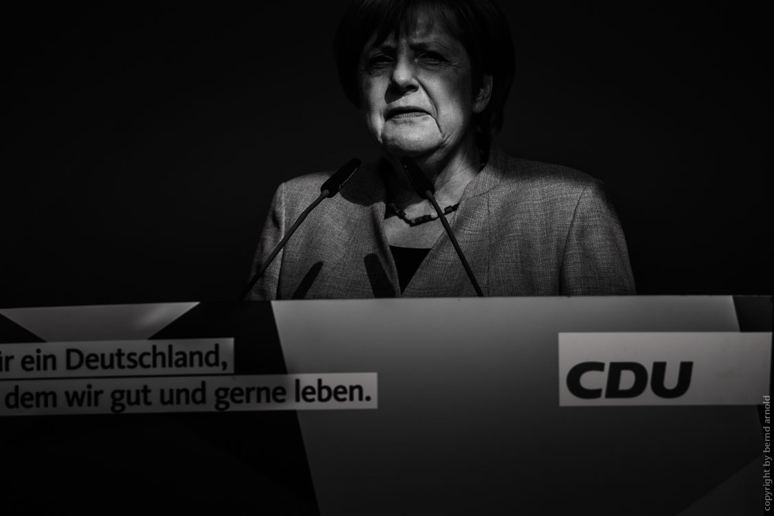 Angela Merkel bei einer Bundestagswahlkundgebung in Mainz – Wahl Kampf Ritual