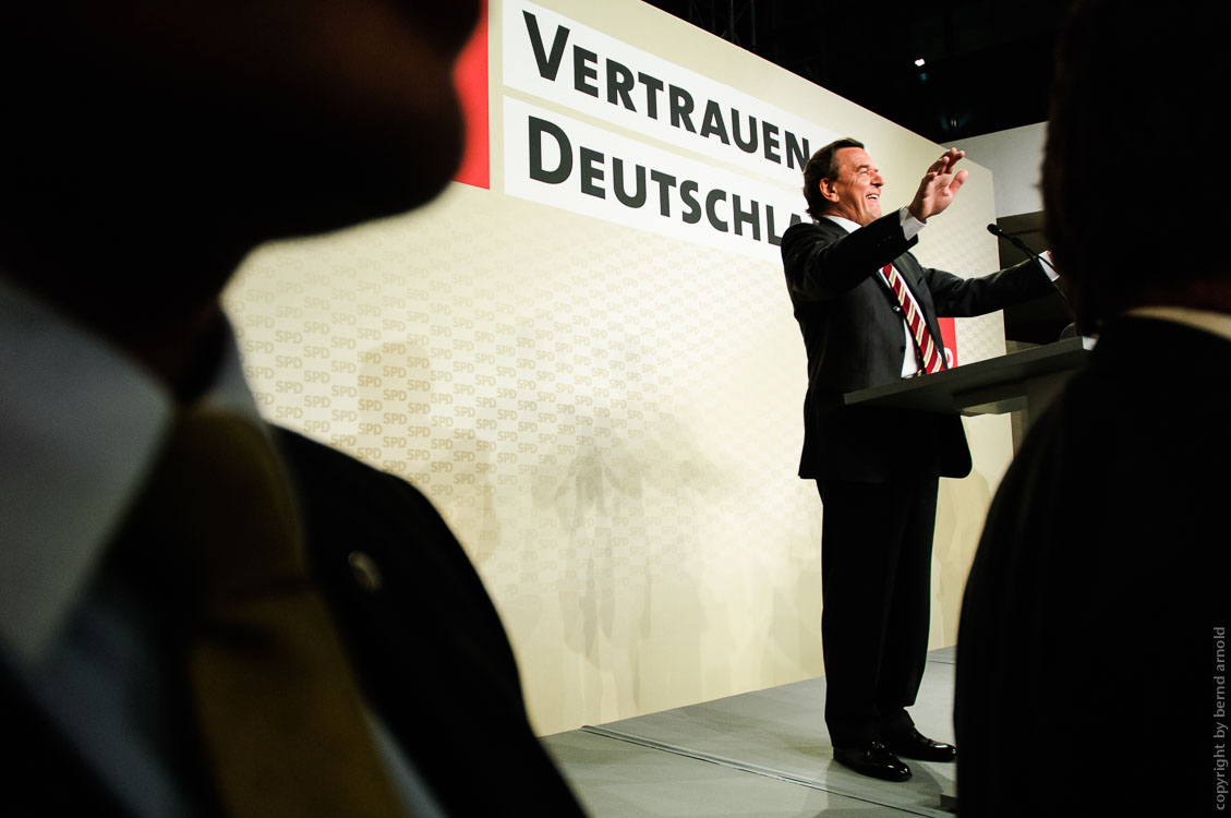 SPD Gerhard Schröder der Verlierer – Fotografie und Fotojournalismus