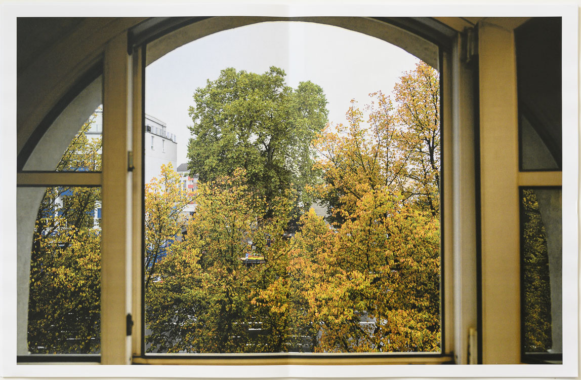 Blick aus dem Fenster im Kunsthaus Rhenania – Künstlerzeitung 2022